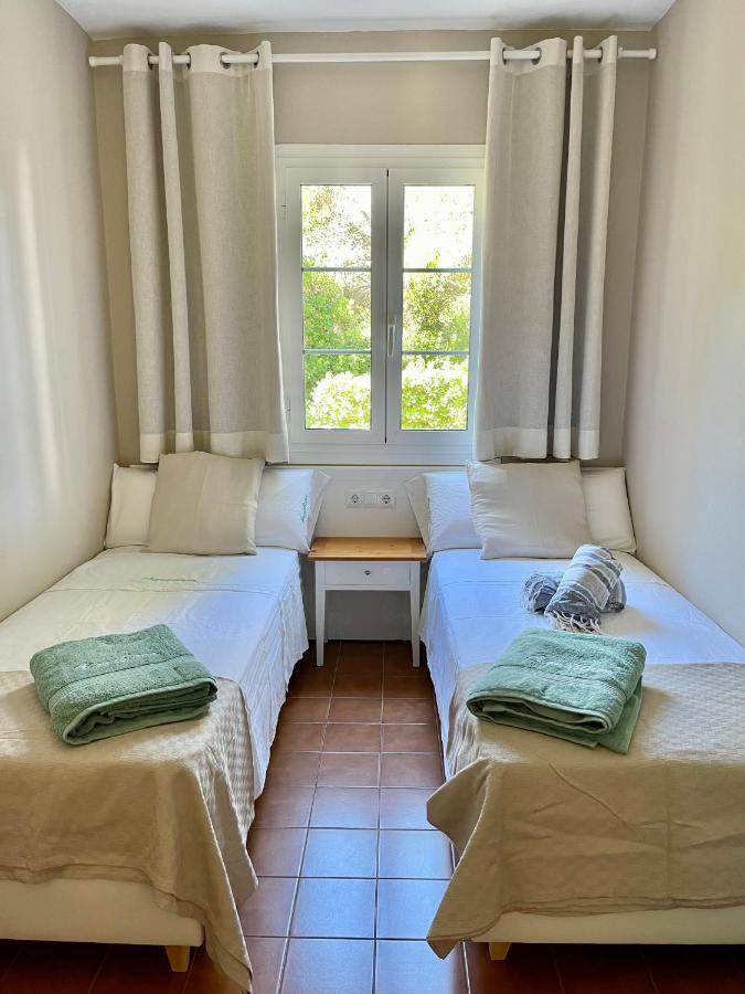 Bonito Apartamento Con Terraza, Jardin Y Piscina Cala en Bosch Ngoại thất bức ảnh