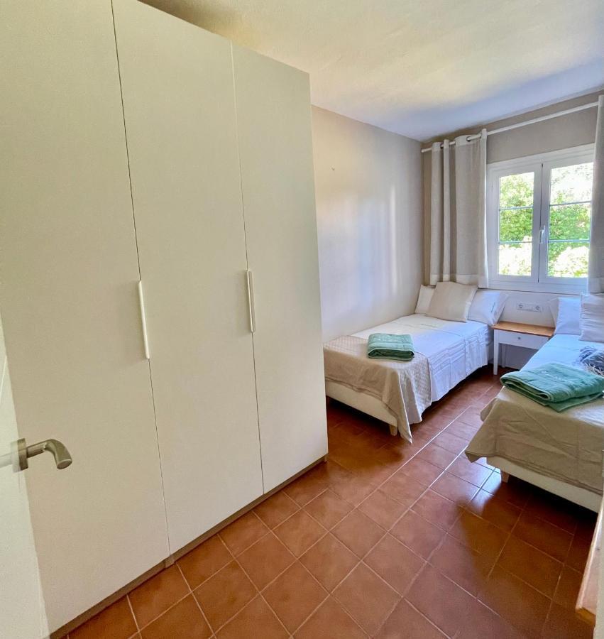 Bonito Apartamento Con Terraza, Jardin Y Piscina Cala en Bosch Ngoại thất bức ảnh