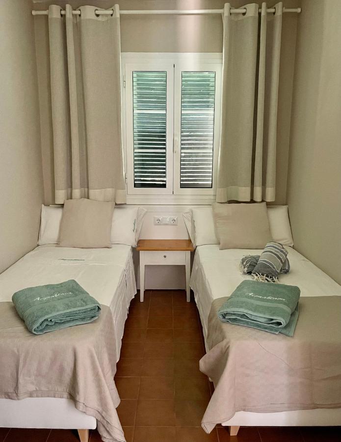 Bonito Apartamento Con Terraza, Jardin Y Piscina Cala en Bosch Ngoại thất bức ảnh